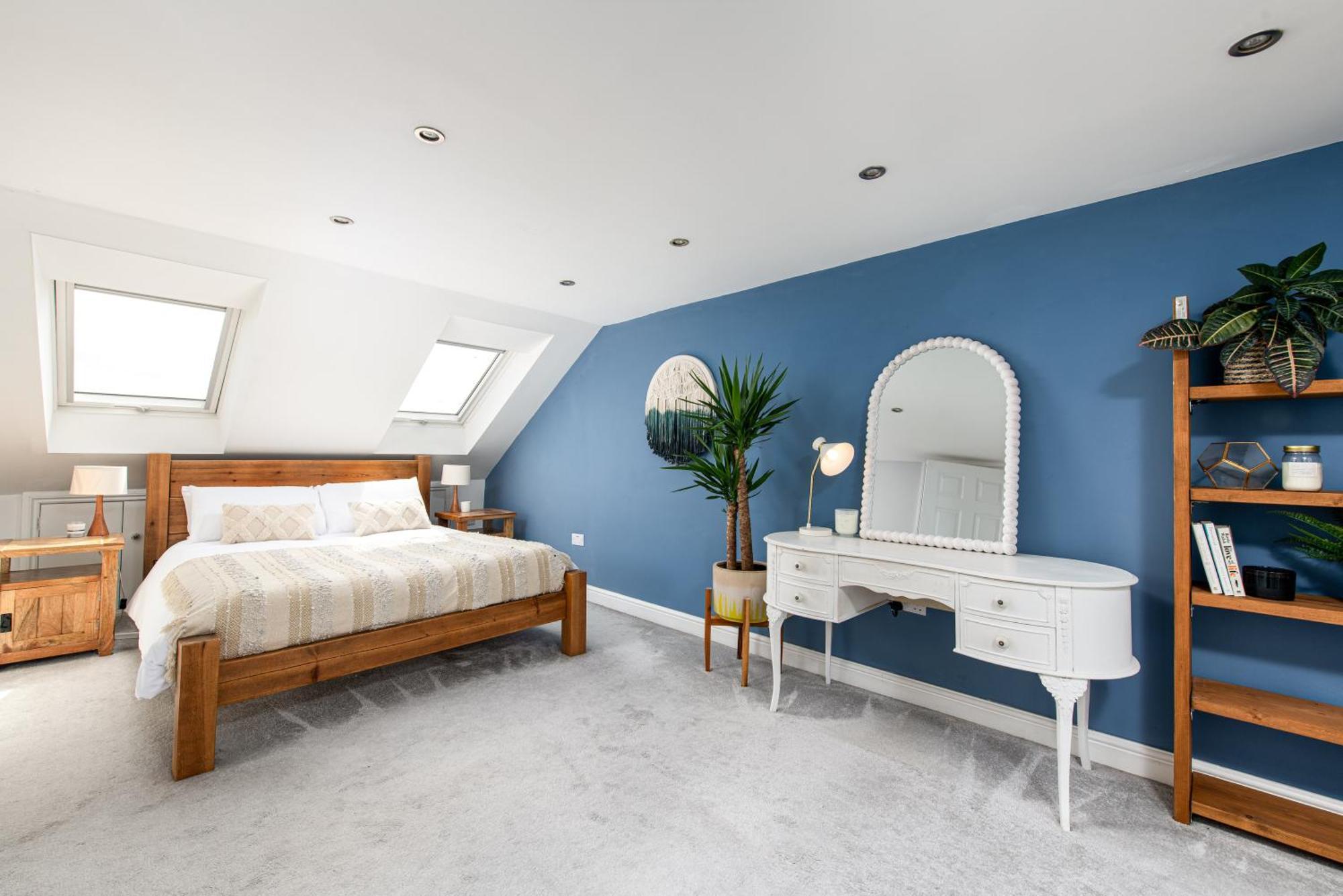 Charming Family Home With Stoves, Garden & Parking Bristol Eksteriør bilde